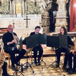 Der G'mischte Sax spielt in der Paulaner Kirche