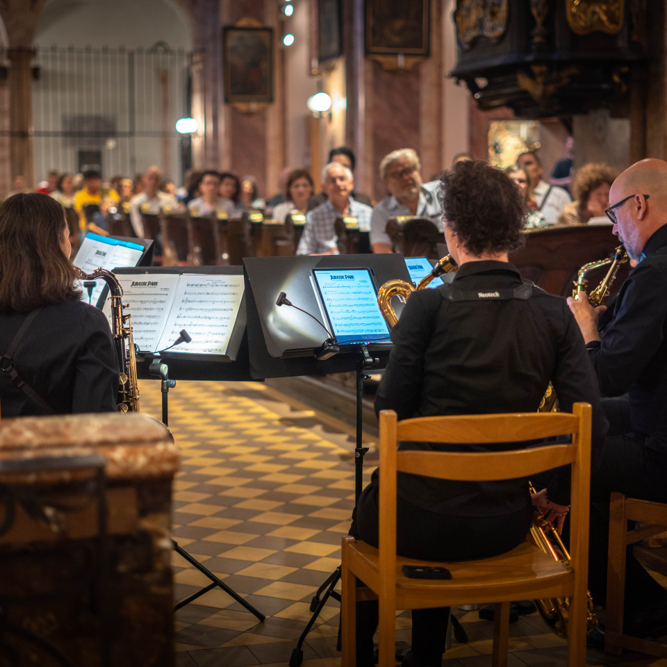 Der G'mischte Sax spielt in der Paulander Kirche